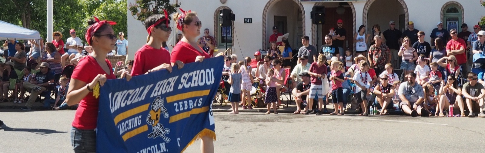 Lincoln Highschool Banner at Parade