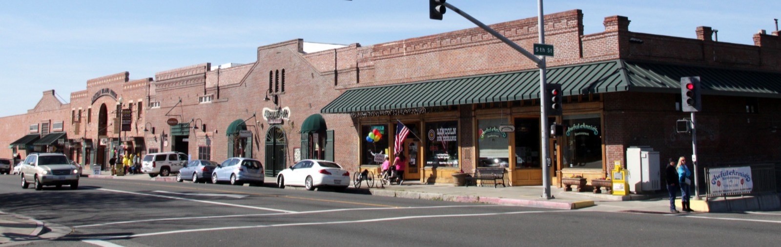 shops on lincoln boulevard