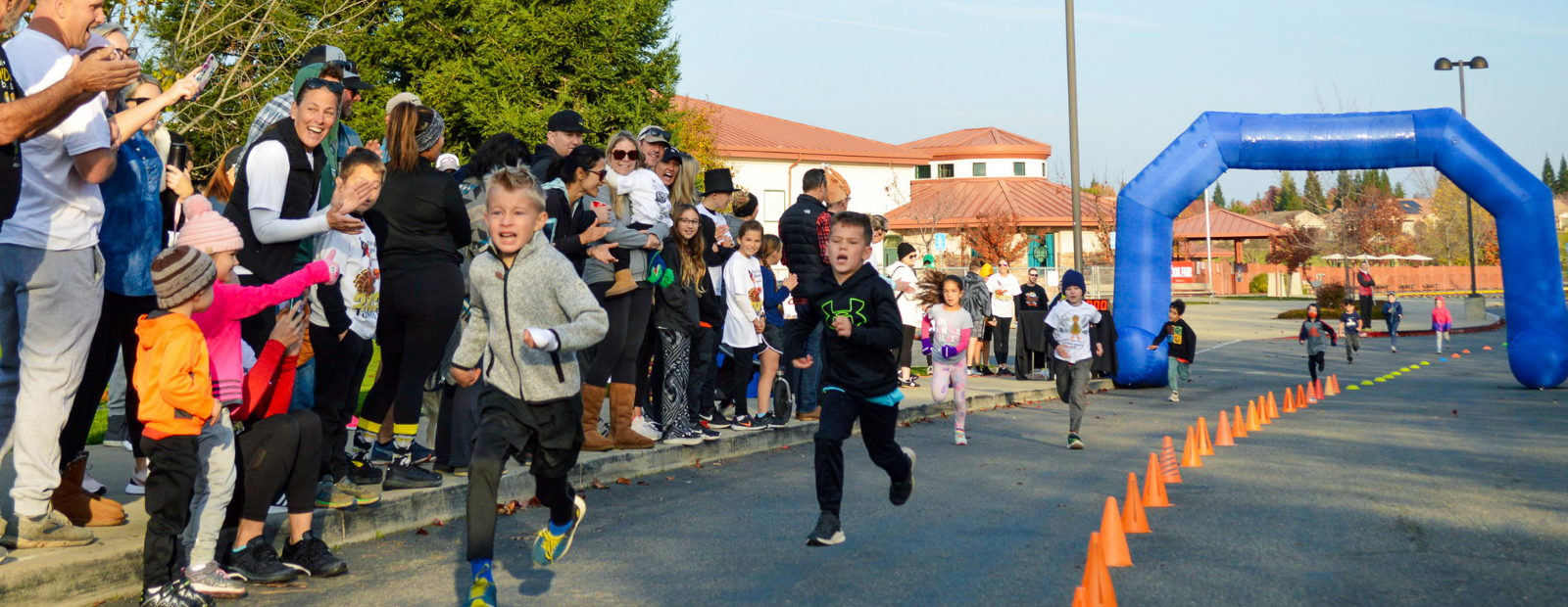 children running 